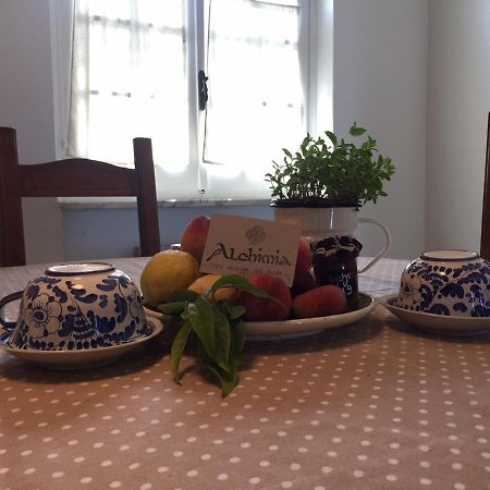 Apartmán Alchimia House Cisano sul Neva Exteriér fotografie
